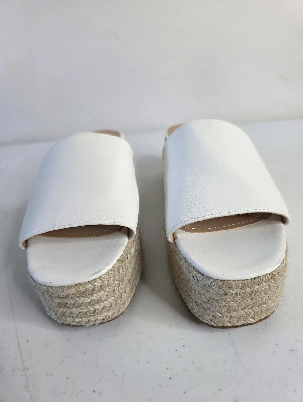 Lulus O'ahu White Espadrille Platforms Size 8 Soft Faux Leather Slides Coastal